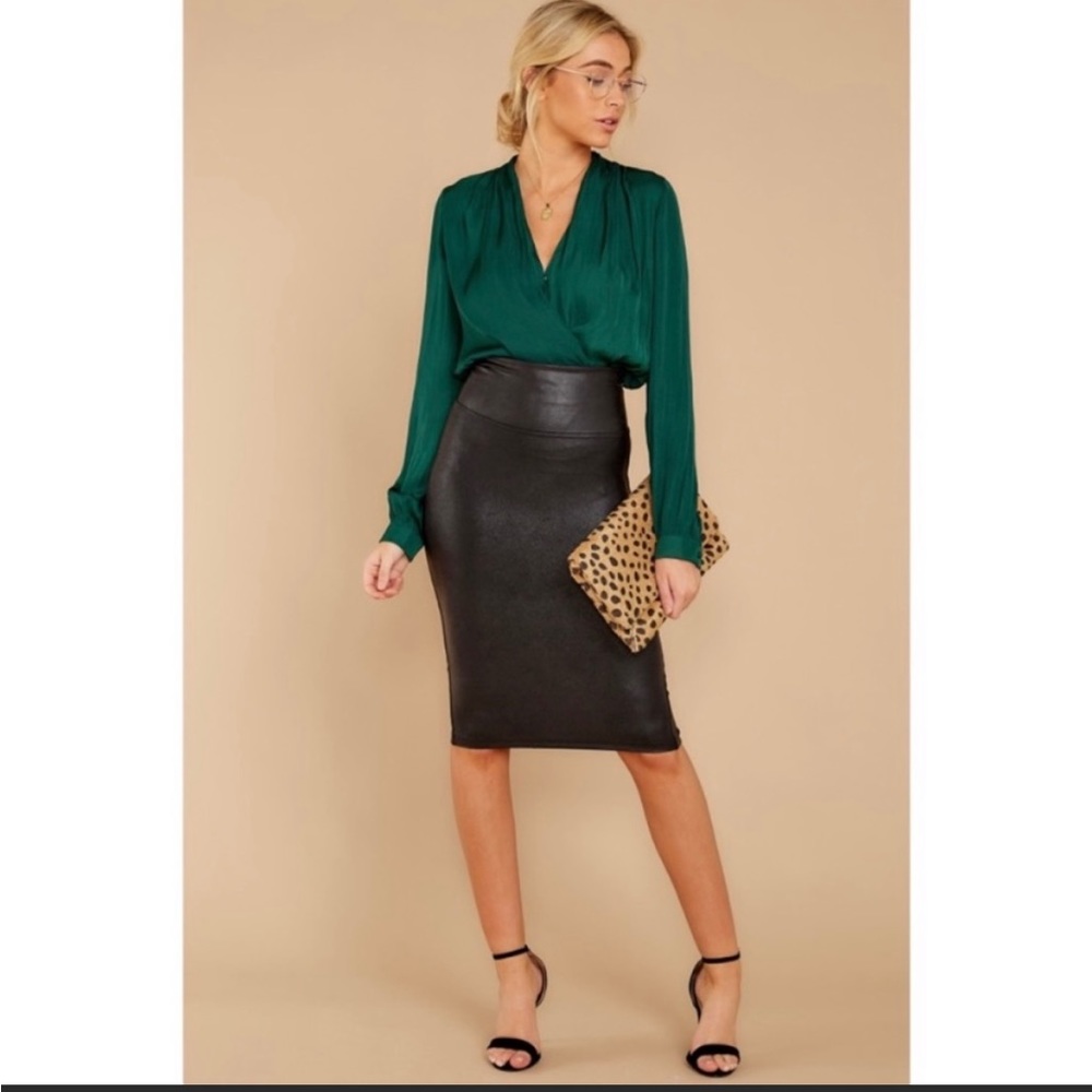 SPANX faux leather pencil skirt